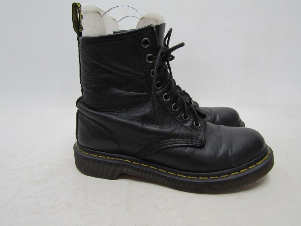 Dr. Martens Womens Size 7 Black Leather Laces 8 Eye Ankle Fashion Boots Bootie